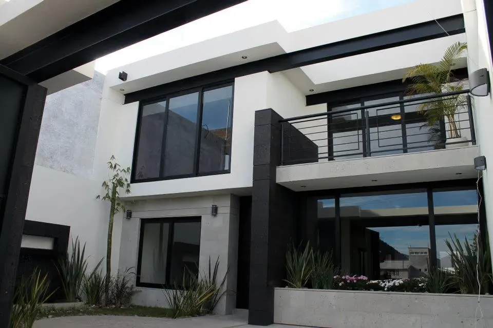 Casa LM, foto 1 de 4